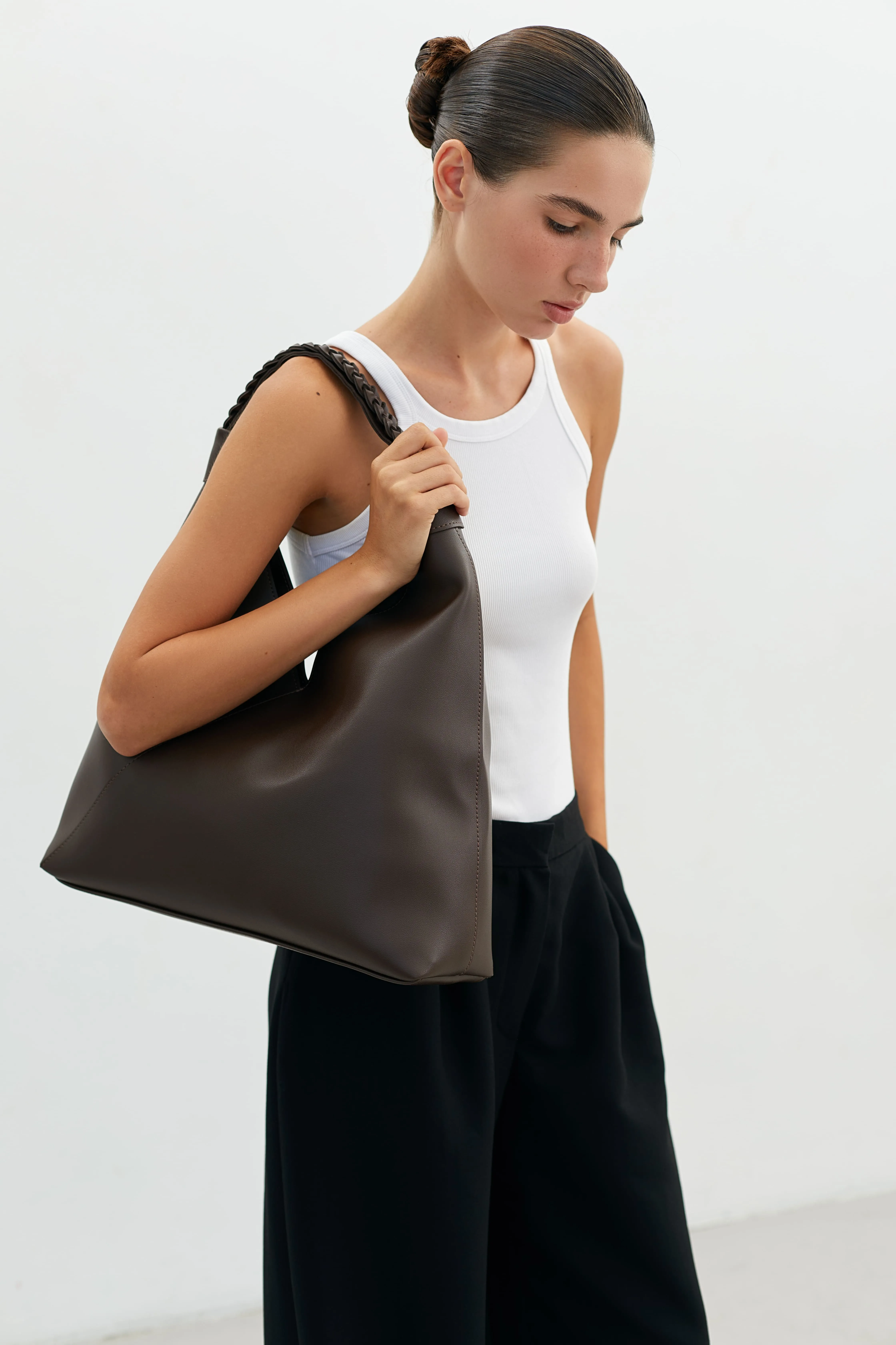 SHOPPER BIND BROWN